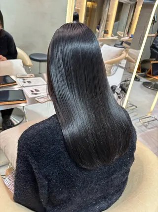 ロング 中島一斗 レイヤーカットのヘアスタイル