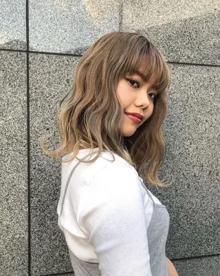 セミロング カラー DAISUKE 美容師のヘアスタイル