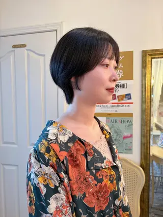 ショート 小林 真誉のヘアスタイル