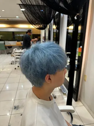 ショート カラー デザインカラー✨🦄 透明感カラー✨ヒカルのヘアスタイル