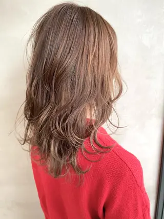 セミロング カラー ヘアアレンジ ネイル マツエク・マツパ 夜23時まで予約🉑 reverieあきらのヘアスタイル