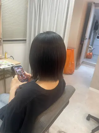ショート ✨透明感カラー✨ 🌈艶カラー🌈のヘアスタイル