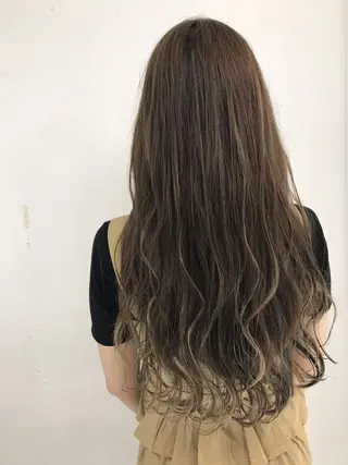 ロング カラー パーマ ヘアアレンジ キッズ ネイル マツエク・マツパ M字・前髪割れ 改善メンズ特化/栢沼のヘアスタイル