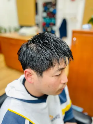 ショート メンズ 吉村 拓也のヘアスタイル