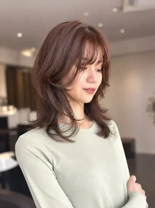 ミディアム カラー Wカラーレイヤー🎀 透明感カラーのヘアスタイル