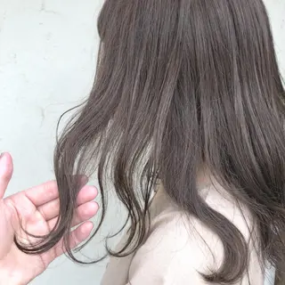 セミロング カラー 艶髪育成サロン 京橋 shinのヘアスタイル