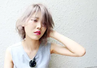ミディアム 桑名 淳のヘアスタイル
