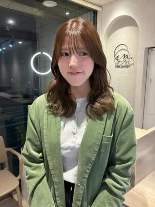 セミロング カラー miyu ♡のヘアスタイル