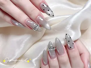 ネイル Dia nail サロンのネイルデザイン