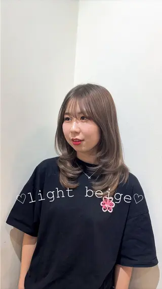 セミロング カラー 🍒桜井 優華🍒のヘアスタイル