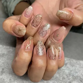 ネイル with hues AYAのネイルデザイン