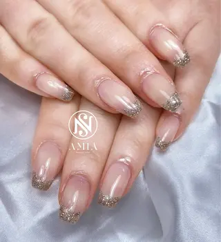 ミディアム 🌟AMIA BEAUTY🌟のネイルデザイン