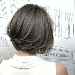 ショート カラー レイヤー⭐️カラー ⭐️平川雅史のヘアスタイル