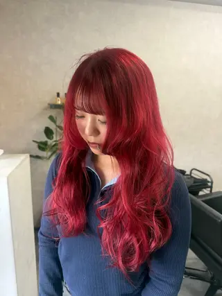 ロング カラー アヤカ （AYAKA）のヘアスタイル
