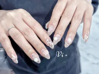ネイル ✨Nailsalon Vi+✨のネイルデザイン