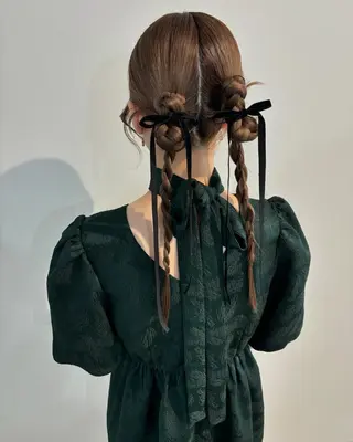 ヘアアレンジ LANAdesign bleach 🪐のヘアスタイル