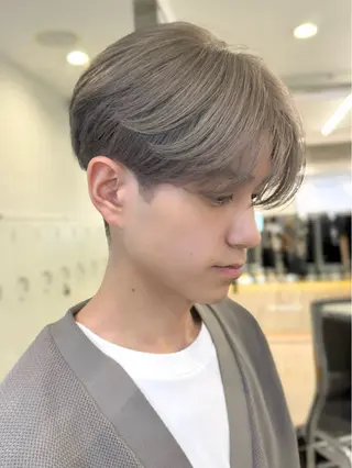 ショート カラー メンズ メンズブリーチ カラーhirokoのヘアスタイル