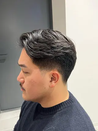 ショート パーマ メンズ 渡邉 真也のヘアスタイル