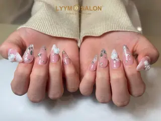 ネイル LYYM Salonのネイルデザイン