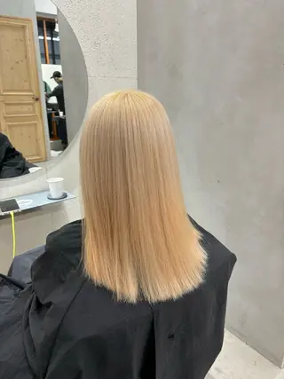 ロング カラー オカベ ショウマのヘアスタイル