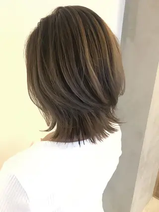 ミディアム 夜23時まで予約🉑 reverieあきらのヘアスタイル