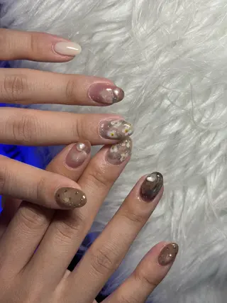 ネイル LAVISH nail salonのネイルデザイン