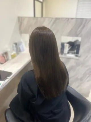 ロング カラー 山内 心春のヘアスタイル