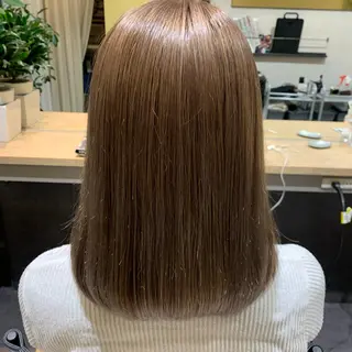 ミディアム カラー hubhair レイヤー/透明感のヘアスタイル