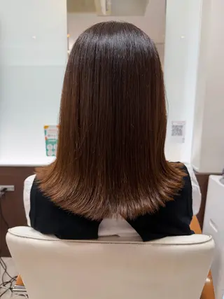 ロング moe  矯正 さらさらストレートのヘアスタイル