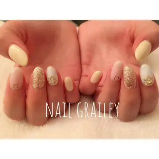 ネイル Grailey nail salonのネイルデザイン