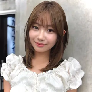 ミディアム カラー 顔まわり🥣レイヤー /透明感/水口舞奈のヘアスタイル