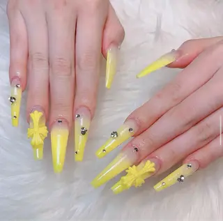 ネイル Lenie Nail Salonのネイルデザイン