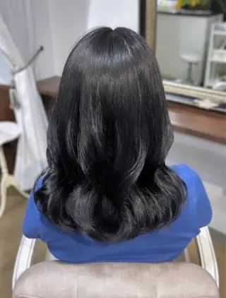 ミディアム カラー さや𝜗𝜚 カラーモデルのヘアスタイル