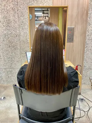 ロング 佐藤 森夏のヘアスタイル
