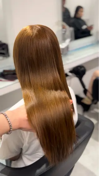 セミロング カラー レイヤー×透明感カラ ー🕊AZUSAのヘアスタイル