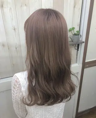 ロング Loob.TOKYO MIYA🌈のヘアスタイル