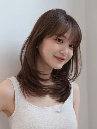 ミディアム カラー レイヤー/ブリーチ ♥️【木坂 桃歌】のヘアスタイル