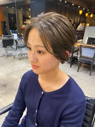 ショート カラー 透明感カラー🌿 グレージュ🐺陽介のヘアスタイル