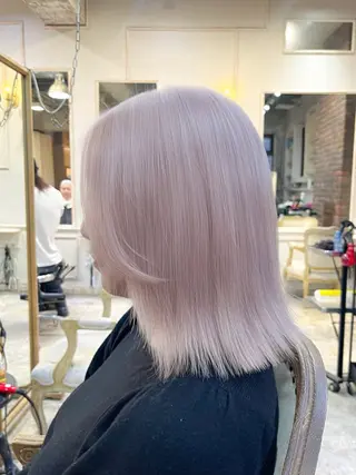 ミディアム カラー 似合わせベージュ 🍯ayumi🍯のヘアスタイル