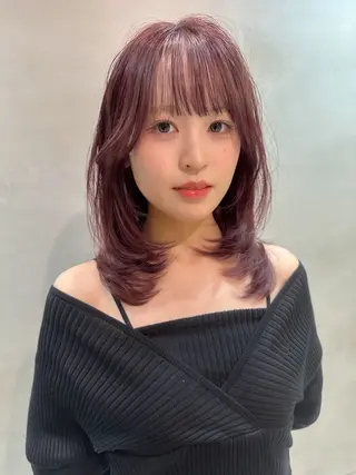 セミロング カラー 縮毛矯正 ミディアム レイヤー 顔周り金山のヘアスタイル