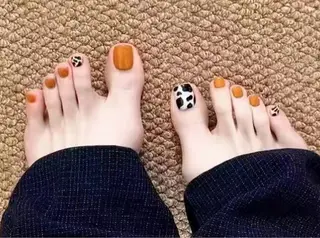 ネイル H3 Nail Tsuki🦋💙のネイルデザイン