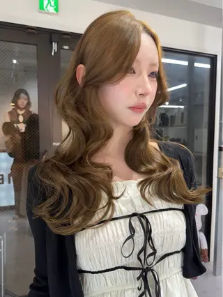 ロング カラー Rita/髪質改善/ ブリーチなしWカラーのヘアスタイル