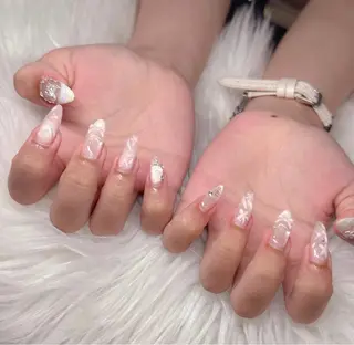 ネイル Lee Nailsのネイルデザイン