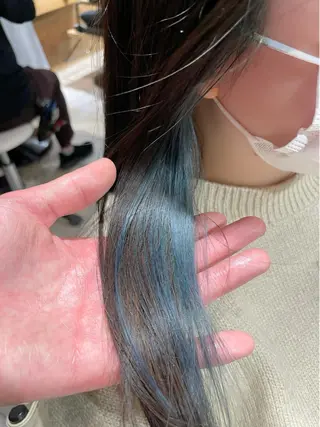 ミディアム カラー 《インナーカラー》 YAMADAのヘアスタイル