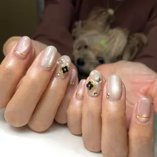 ネイル Legit nail salonのネイルデザイン