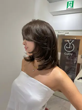 ミディアム カラー MANA/上野/ カラーモデル🖤のヘアスタイル
