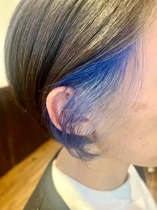 ショート カラー 遠山 祐樹のヘアスタイル