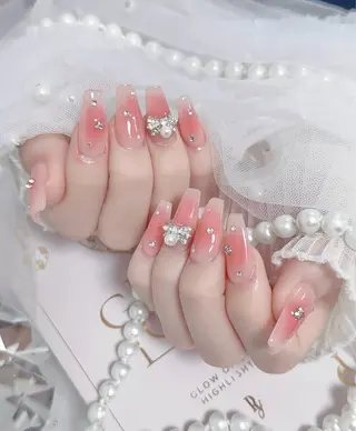 ロング E🌷nail 長さだし専門店のネイルデザイン