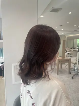 セミロング カラー 吉原 雪乃のヘアスタイル