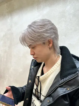 ミディアム カラー メンズ 山﨑 結太のヘアスタイル